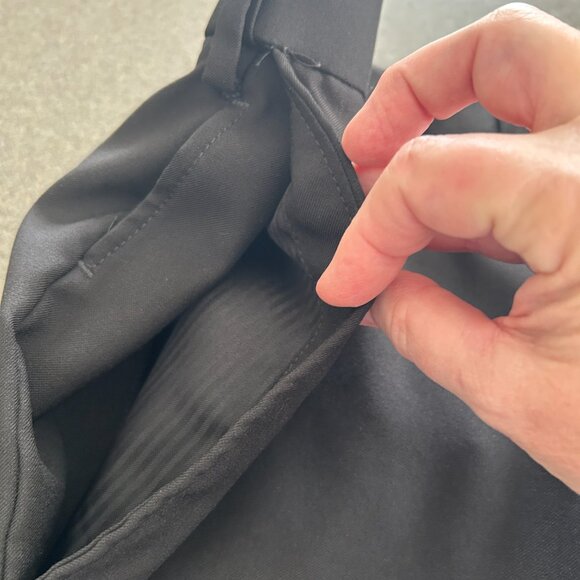 Haggar Classic Fit Dress Pants - Black - Size 38/32 - Picture 6 of 12